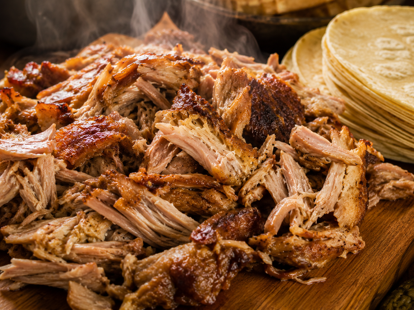 Carnitas estilo tradicional doradas y jugosas — especial de fin de semana en Quesadillas Lupita, Caldwell, Idaho